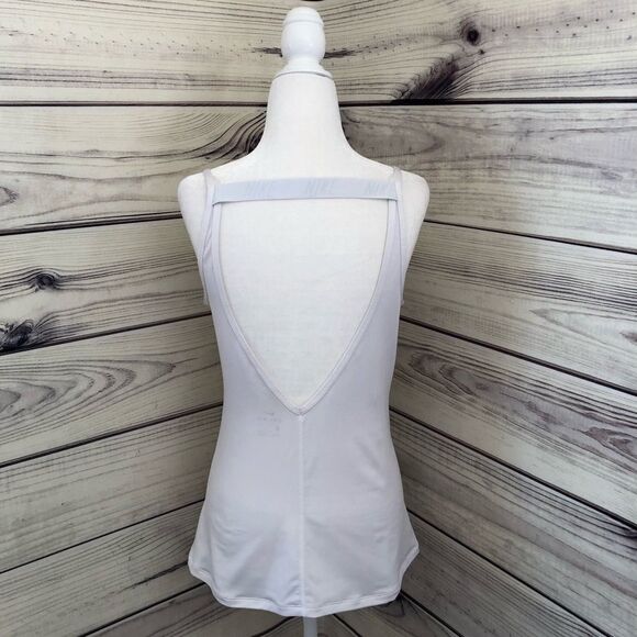 Nike Dri-Fit White Pinhole Backless Athletic Tank Small - Picture 1 of 7